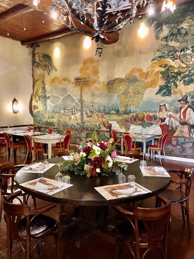 Mingone Hotel Ristorante Isola di Liri エクステリア 写真