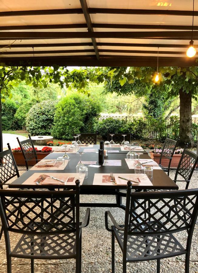 Mingone Hotel Ristorante Isola di Liri エクステリア 写真